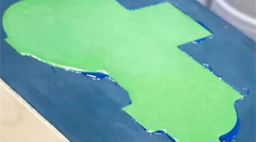 PUR-Giessharze gefüllt